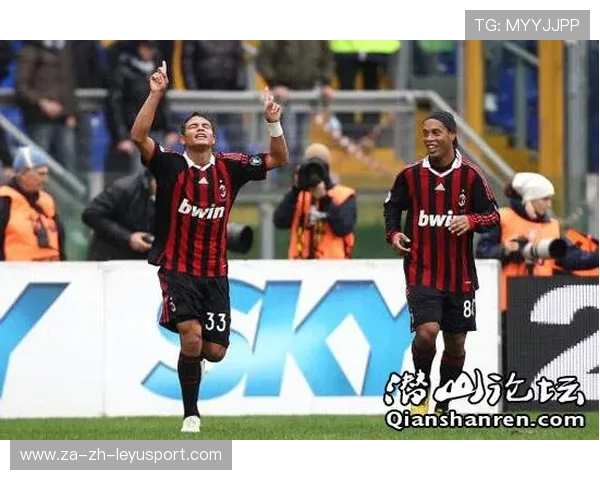 逆境中绽放:那些在危机中迎难而上的球员,面对危机挺身而出